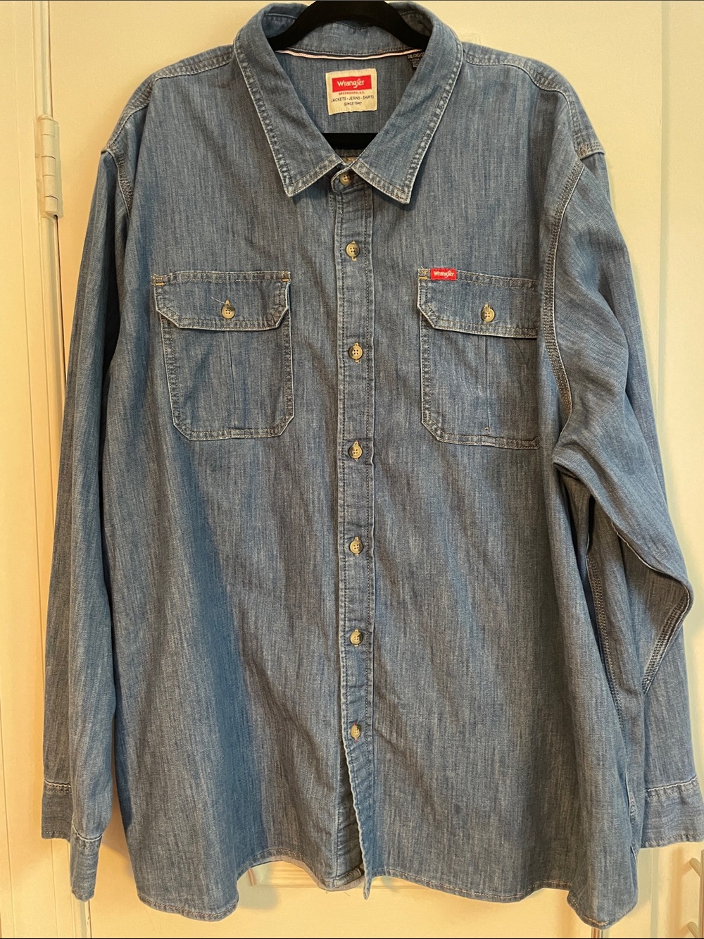 Wrangler Light Blue Denim Button-Down Work Shirt
